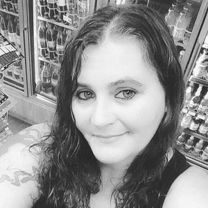 Meet your Posher, Angie